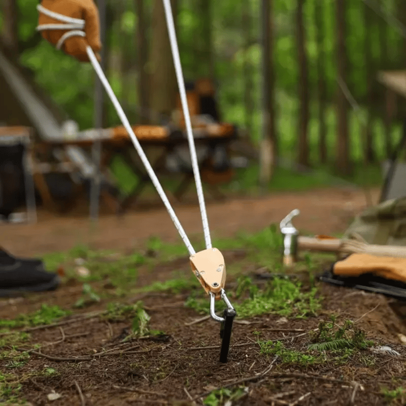 💥Outdoor Windproof RopeCamping Wind Rope Pulley Tie Down Strap with Carabiner, 4M Durable Nylon Rope💥