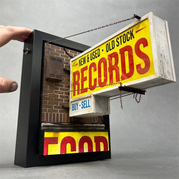 🔥Record Store Retro Wall Light - Record Collector Gift✨
