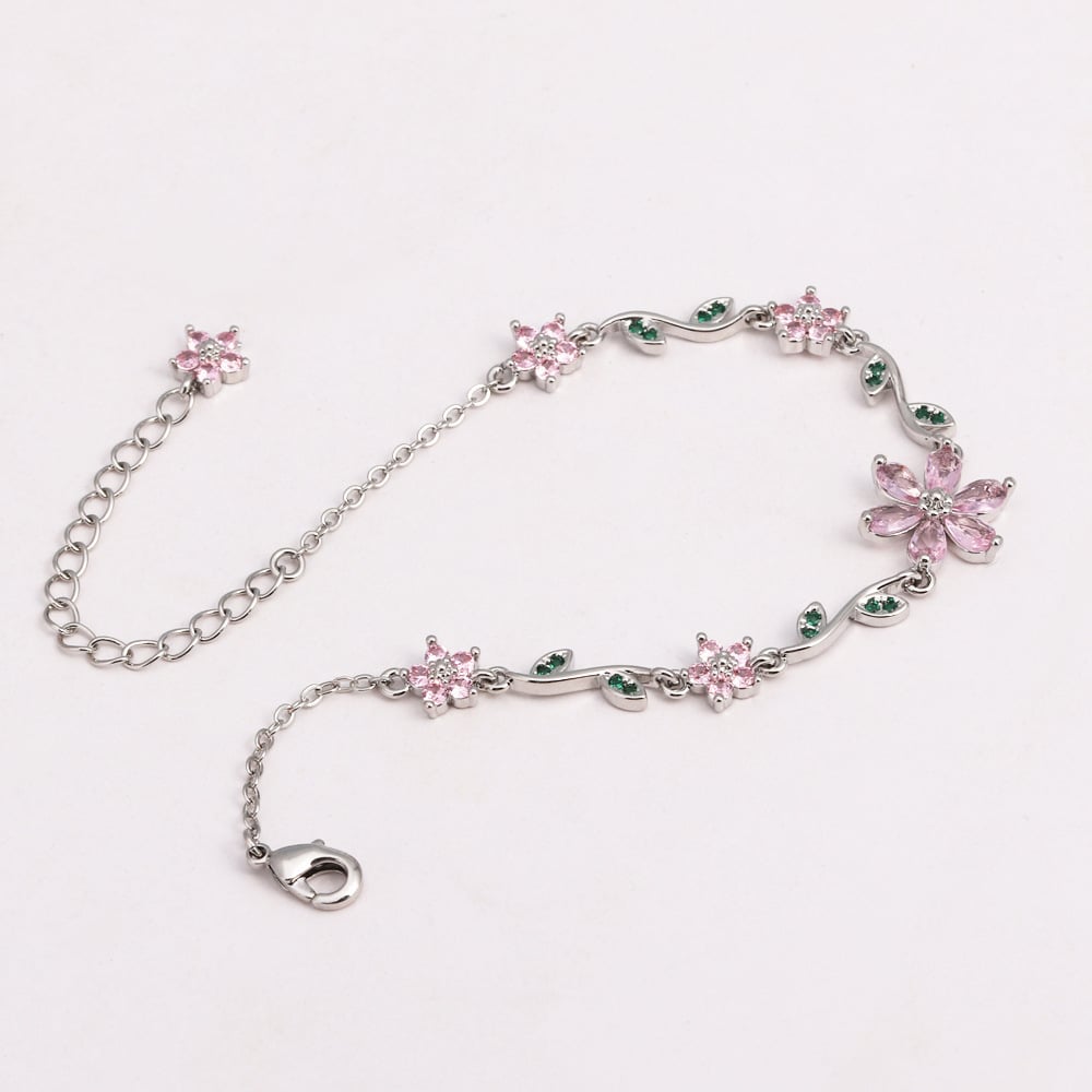 🔥Last Day 50% OFF -🌼✨Flower Bracelet(💫Exquisite Craftsmanship, Lasting Brilliance)