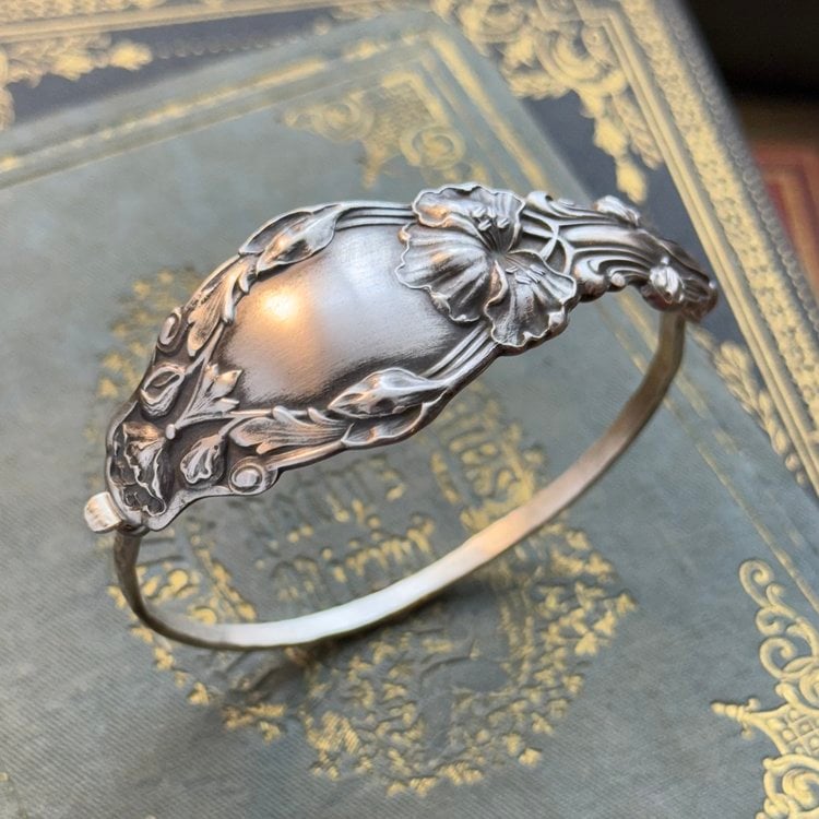 🔥LAST DAY 59% OFF✨Handmade Sterling Spoon Bangle - Crafted From Authentic Vintage Tools