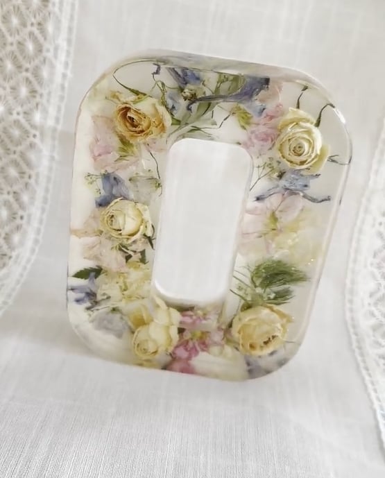 🌸Handmade Floral Resin Home Decor/ Night Light