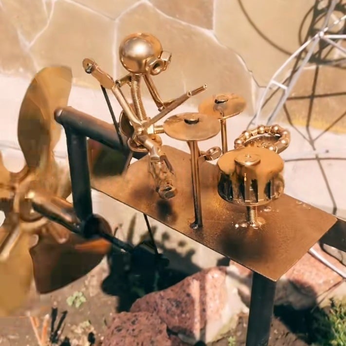 Handmade Metal Rock Band Windmill🎁(Includes a 70cm bracket)